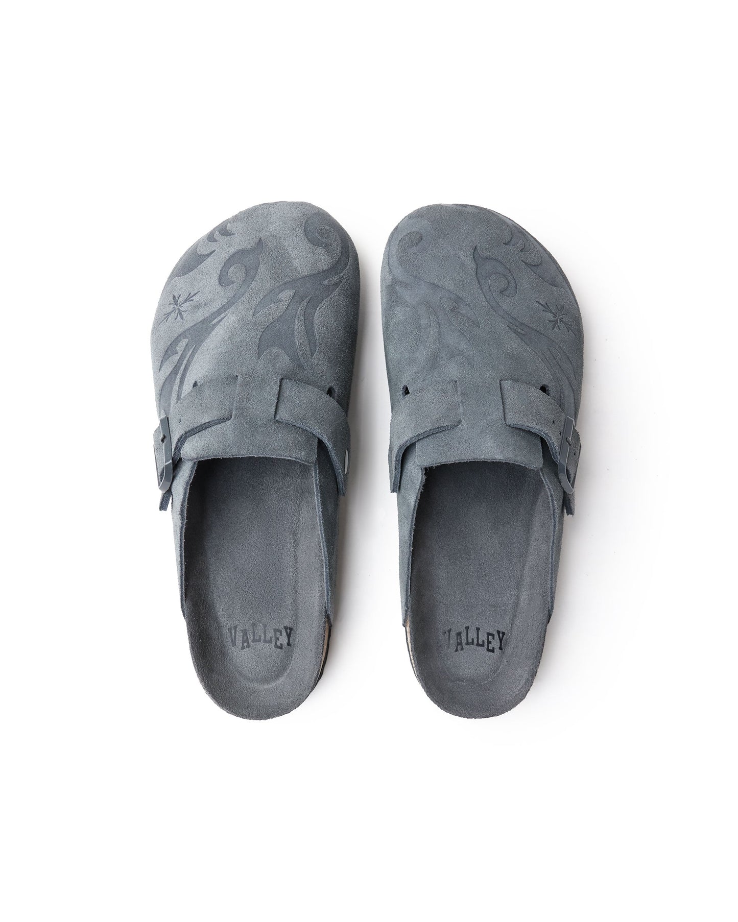 WOLF CLOG